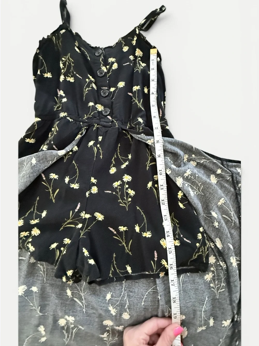 Art Class Girls Black Daisy Floral High-Low Romper – Size S 6/6X